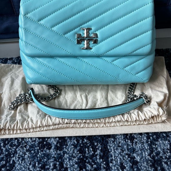 Tory Burch Blue Kira Diamond Quilt Convertible Shoulder Bag - Picture 9 of 16